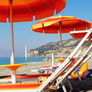Camping Villaggio Calanovella Parco vacanze